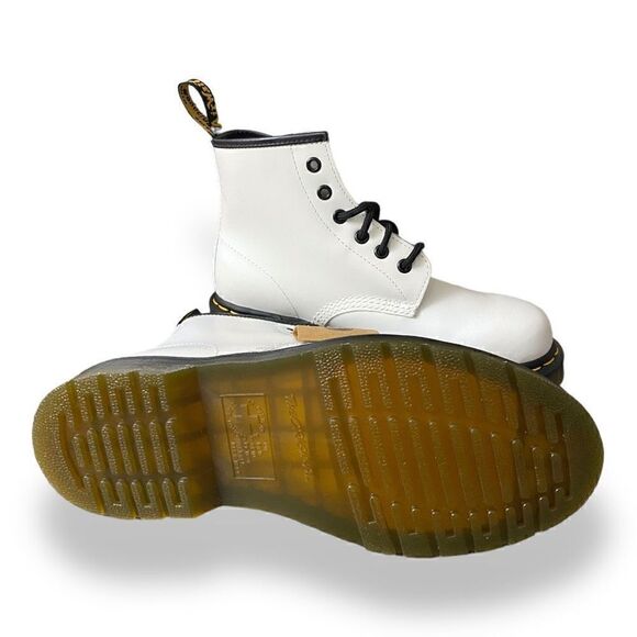 Dr. Martens 101 Yellow Stitch 6 Eyelet White Leather Combat Boots Womens size 7 - Picture 6 of 8